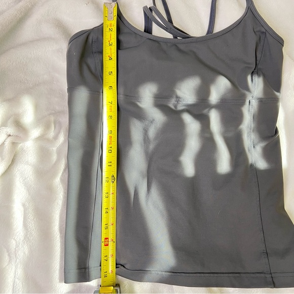 ALO Yoga Lotus Bra Tank in Charcoal - Picture 5 of 8